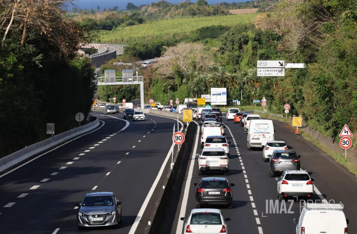 embouteillages vers l'Est , niveau convenance sainte-marie