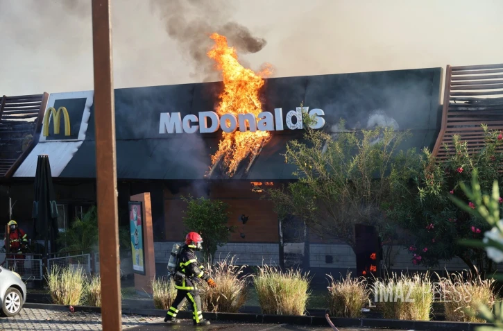 Incendie - Mcdo - La Possession