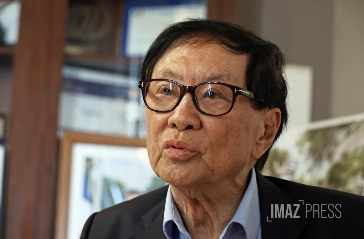 André Thien Ah Koon  TAK