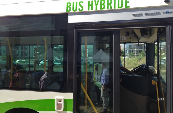 11 nouveaux bus et une carte de vie quotidienne