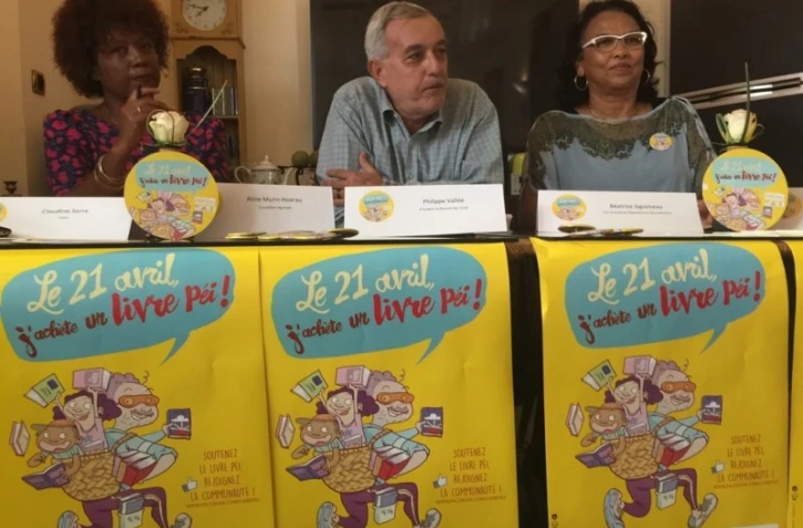 J'achète un livre péi