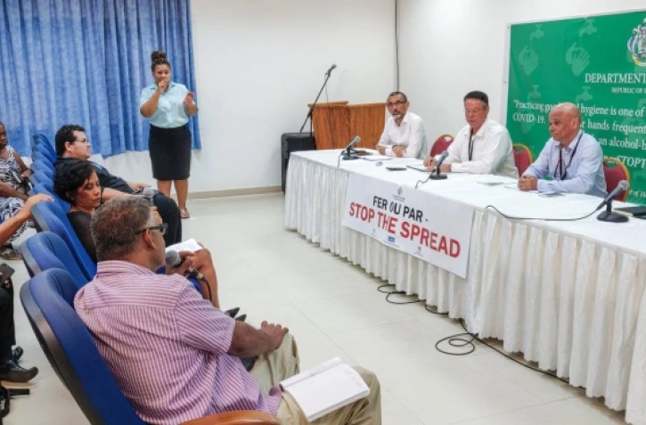Annonce du confinement aux Seychelles