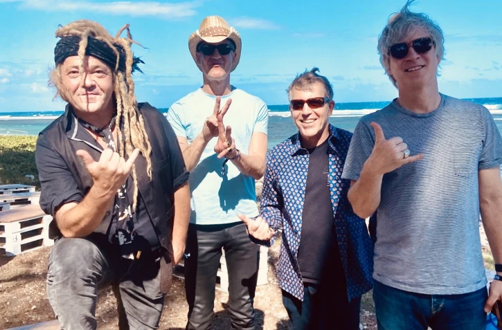 Nada Surf