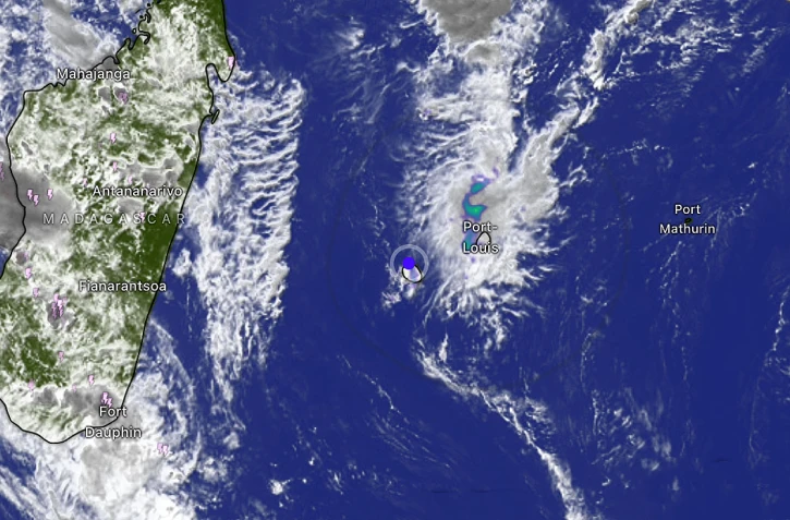 La tempête tropicale modérée évoluant à 80 km au sud-ouest de Madagascar baptisée Ewetse