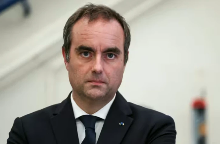 Le Premier ministre Sébastien Lecornu, le 4 septembre 2026, à Vernon dans l'Eure ( AFP / Thomas SAMSON )