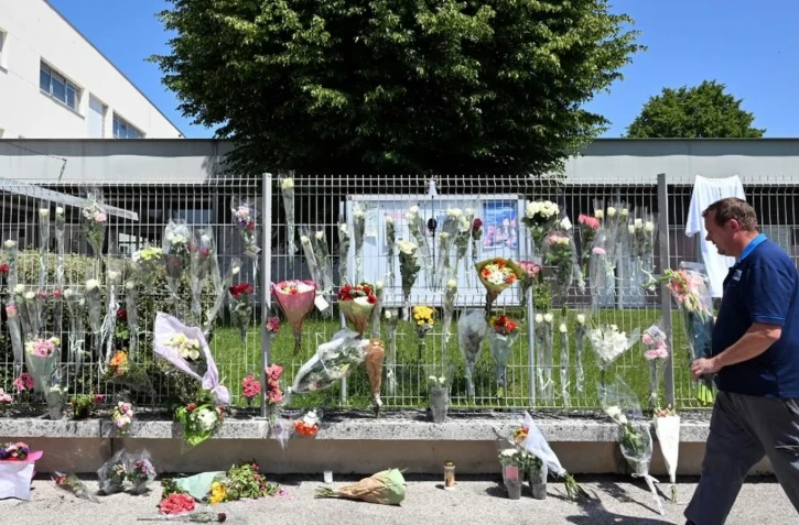 Le collège où une surveillante a été tuée à l'arme blanche à Nogent (Haute-Marne), le 11 juin 2025. (FRANCOIS NASCIMBENI / AFP)