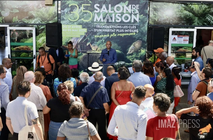 salon de la maison 2024