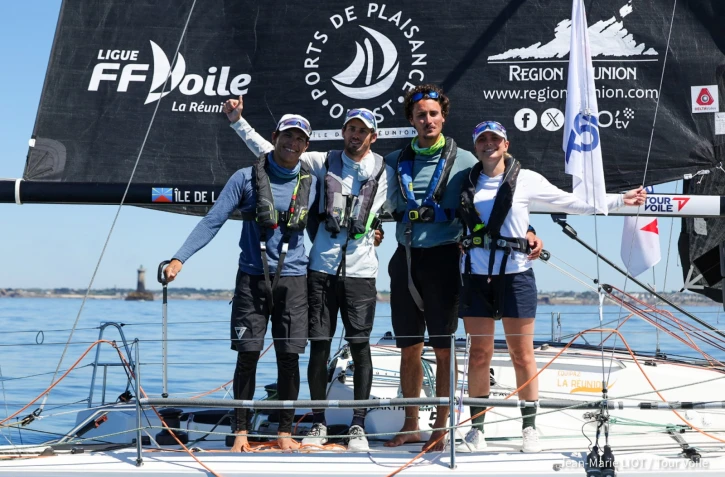 Tour Voile : l'Équipage La Réunion triomphe sur la troisième étape