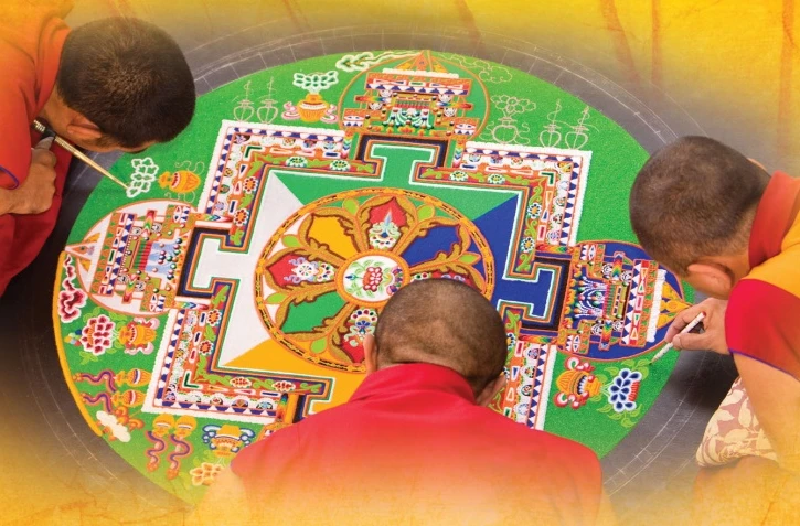 Mandala des moines tibétains à la saline