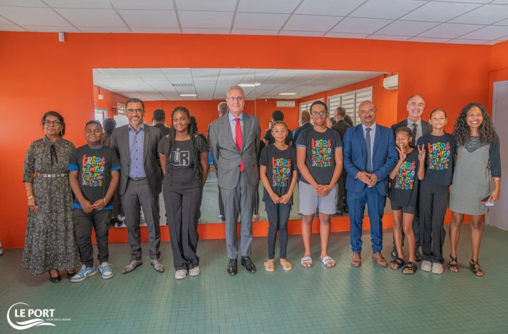 Le Port : visite du recteur au collège Oasis