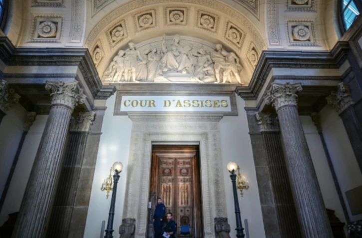 L'entrée de la Cour d'assises où se déroule le procès d'une ancienne employée de crèche poursuivie pour meurtre sur mineur, le 1er avril 2025 à Lyon, dans le Rhône ( AFP / OLIVIER CHASSIGNOLE )