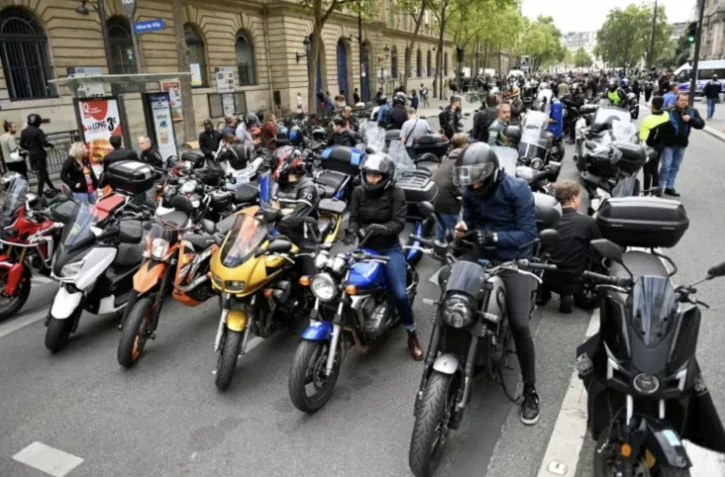 Le Conseil d'Etat a donné deux mois au gouvernement pour prendre l'arrêté mettant en place le contrôle technique obligatoire pour les deux-roues motorisés ( AFP / Jean-Christophe Verhaegen )
