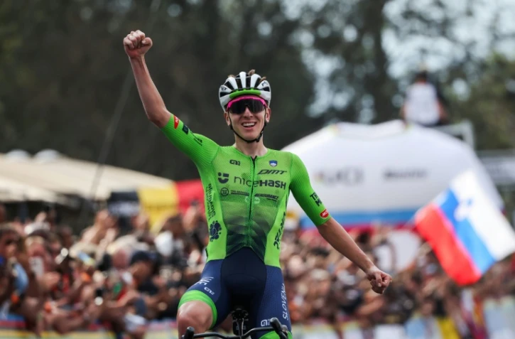 Le Slovène Tadej Pogacar, à nouveau sacré champion du monde, le 28 septembre 2025 à Kigali au Rwanda