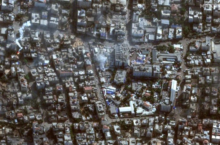 L'hôpital Al-Chifa dans le district d'al-Rimal de la ville de Gaza, dans une image satellite publiée par Maxar Technologies le 12 novembre 2023 