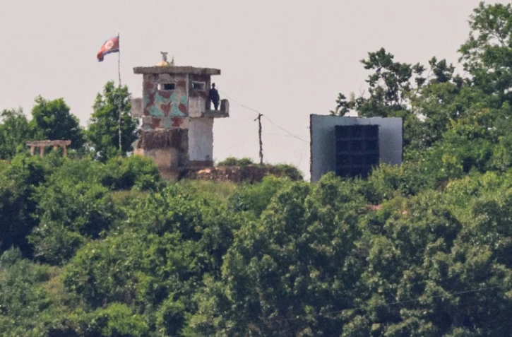 Un poste de garde nord-coréen dans la Zone démilitarisée (DMZ), le 12 juin 2025