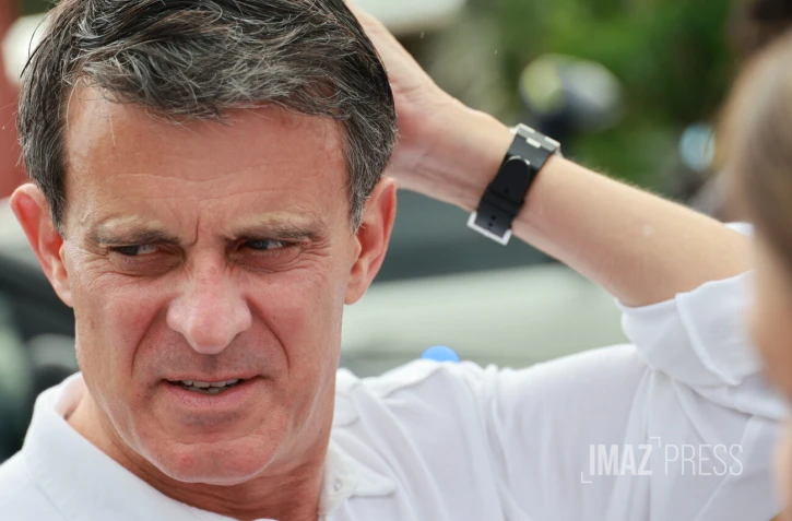 Manuel Valls en visite à La Réunion