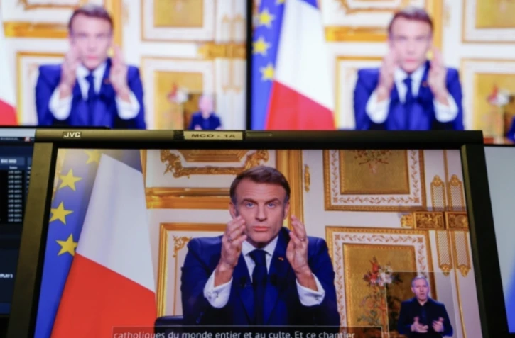 Le président français Emmanuel Macron lors de son allocution le 5 décembre 2024 ( AFP / Ludovic MARIN )