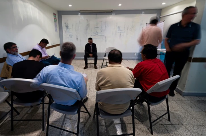 Des participants à une session de rééducation pour hommes violents, le 25 février 2020 à Mexico