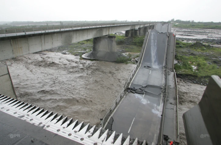 Pont rivière Saint-Étienne