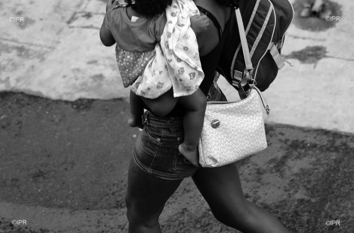 jeune mère célibataire