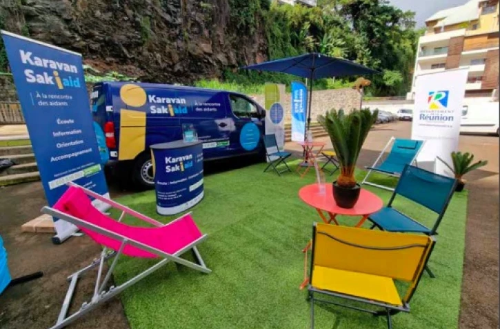 Le port : un nouvel arrĂȘt