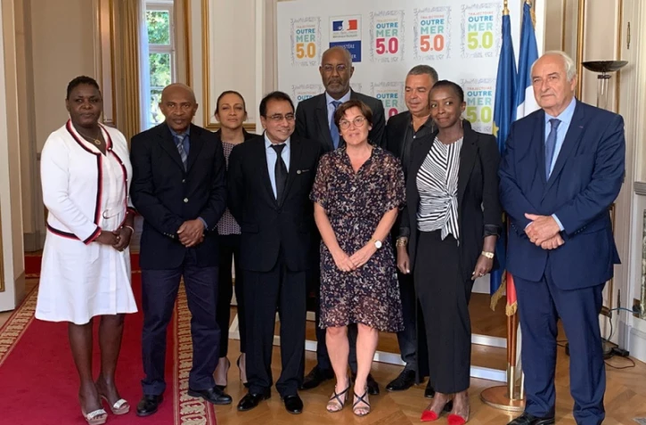 La CCI remet motion filière canne à Annick Girardin