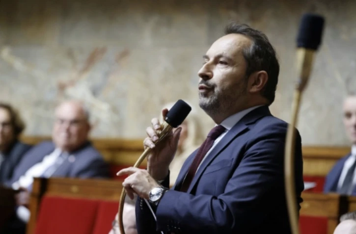 Sébastien Chenu à l'Assemblée nationale, le 29 avril 2025, à Paris ( AFP / Ludovic MARIN )