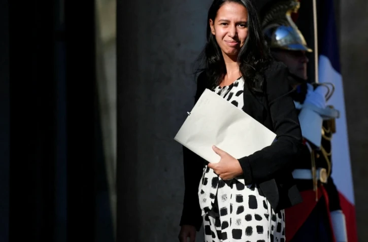 Un sommet « Choose Outre-mer » se tiendra le 1er octobre à la Banque de France, à Paris, a annoncé mercredi 2 septembre la ministre des Outre-mer Naïma Moutchou. | AFP