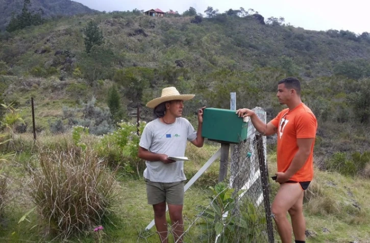 Des militants de Thierry Robert à Mafate