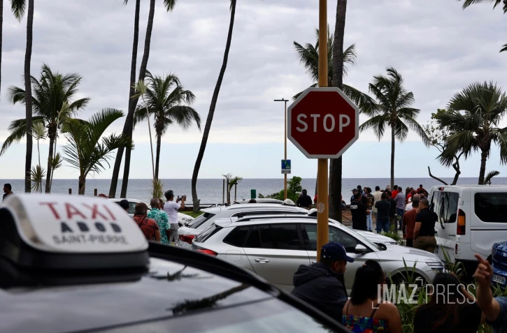 greve des taxis , taxi , taxiteur 
