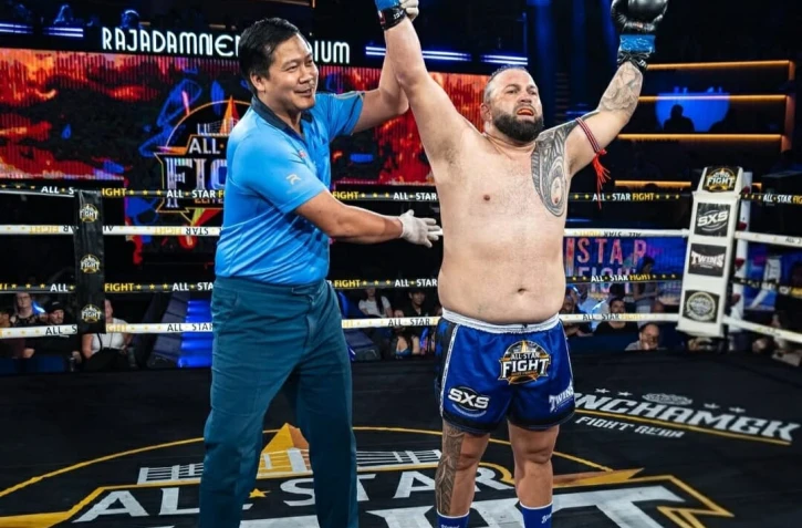 Muaythai : le Réunionnais Antony Ferrere s'impose par KO face à l'Australien, Steven Fitzgerald