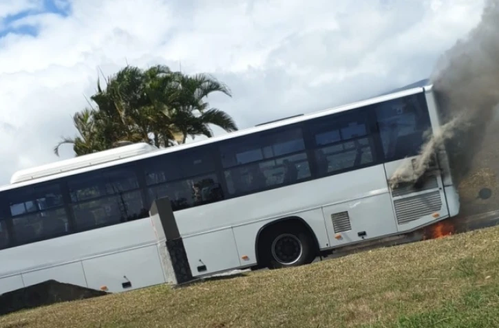 incendie bus sainte-marie