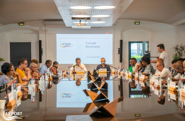 Le port conseil municipal 