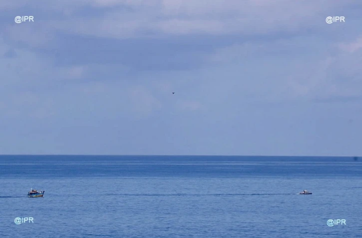 Mardi 5 février 2019 - Migrants : le bateau se dirige doucement vers Saint-Gilles 