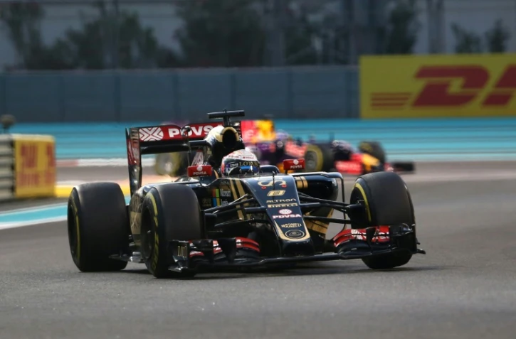 La monoplace Lotus pilotée par Romain Grosjean sur le circuit de Yas Marina du GP d'Abou Dhabi, le 29 novembre 2015 