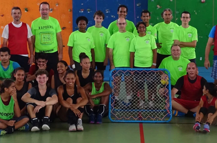 Tchoukball