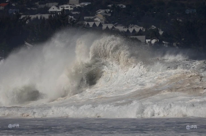 Houle, ouest, Saint-Leu, météo, vague, vigilance forte houle