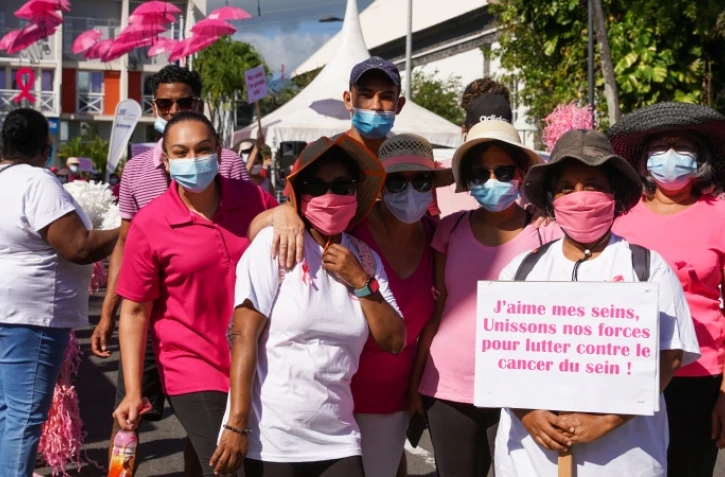 Saint-Benoît : 300 personnes pour la marche rose 