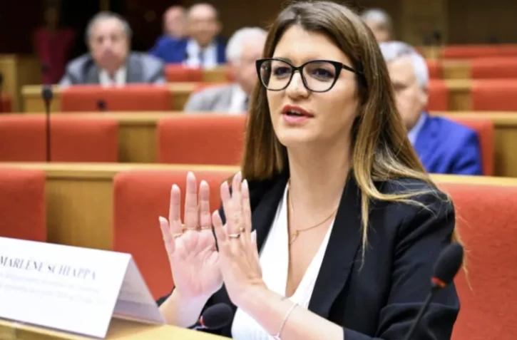 La secrétaire d'Etat à l'Economie sociale et solidaire Marlène Schiappa devant la commission du Sénat, pour l'audition sur le Fonds Marianne, le 14 juin 2023 à Paris ( AFP / Bertrand GUAY )