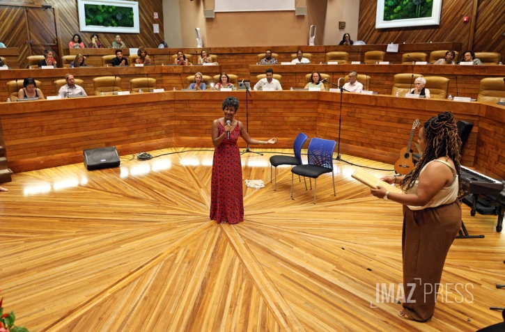 colloque sur les violences faites aux femmes à la Région