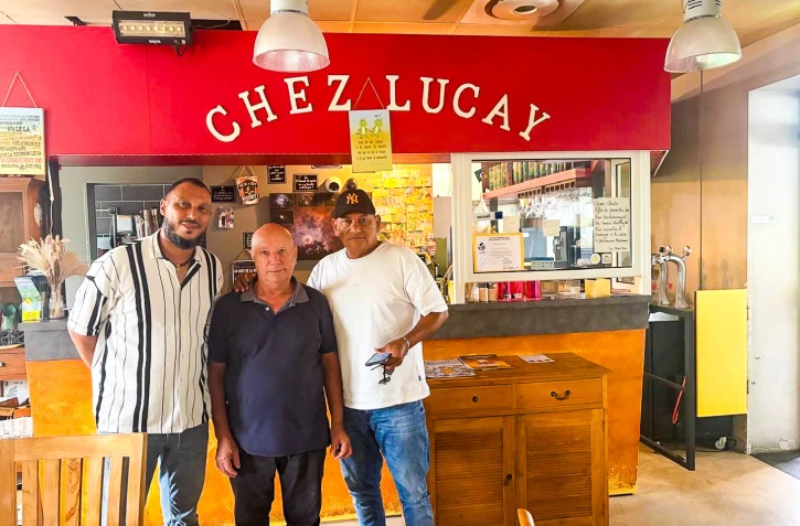 visite des élus et des personnels administratifs à cilaos 