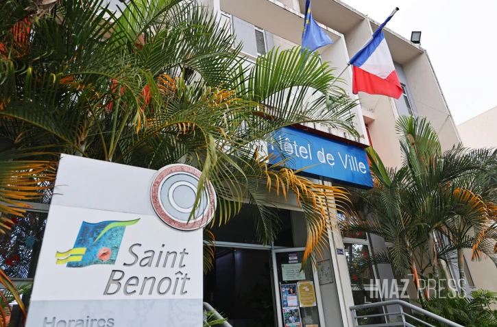 mairie de saint-benoit 