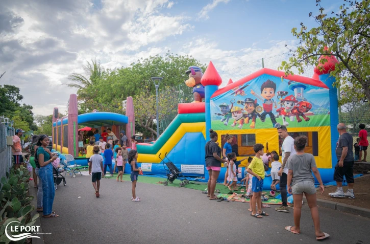 Le Port : structures gonflables