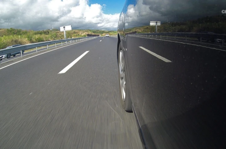 Route des Tamarins 