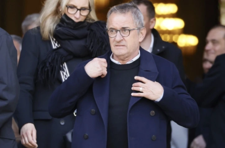 L'animateur Christophe Dechavanne, le 9 mars 2022 à Paris ( AFP / Thomas SAMSON )