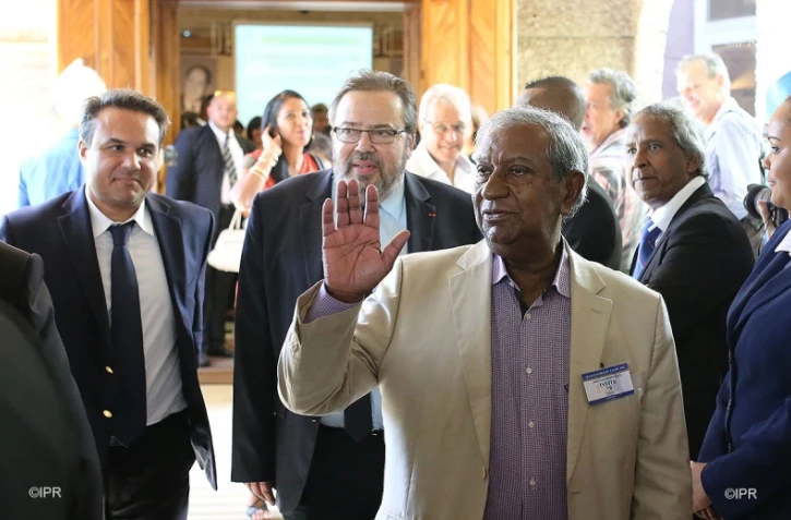Didier Robert : "Il faut arrêter de nourrir les traitres" Michel Fontaine et Jean-Paul Virapoullé