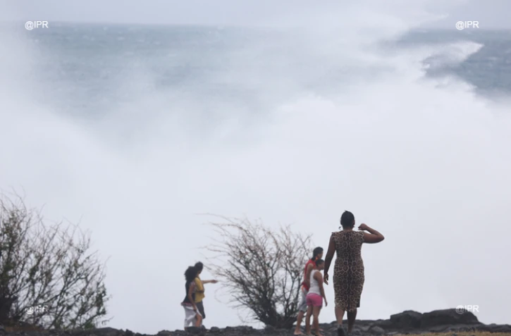 Felleng houle dans l\'Ouest