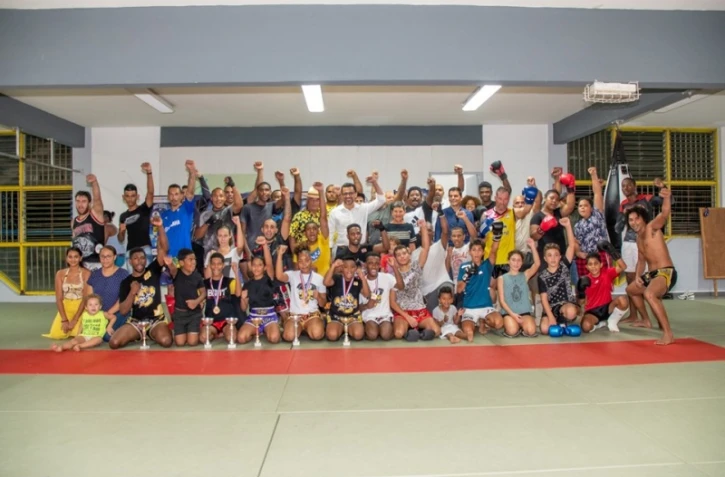 Les champions et championnes de Muay Thaï à l'honneur