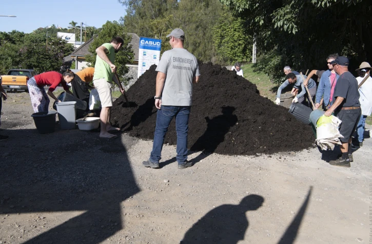 Casud : 10 tonnes de compost distribuées gratuitement à l'Entre-Deux