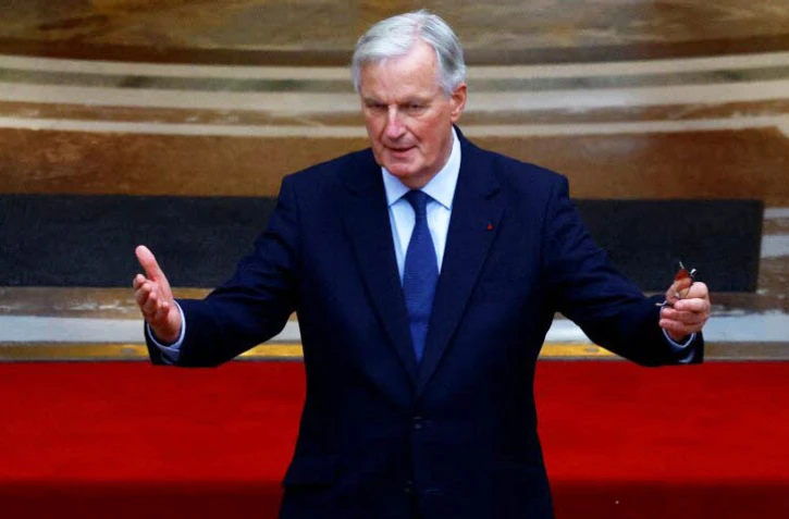 Le Premier ministre Michel Barnier à Matignon, lors de la passation de pouvoir, le 5 septembre 2024, à Paris ( POOL / STEPHANE DE SAKUTIN )